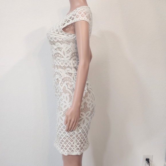 Windsor White Lace Short Sleeve Dress Size: L - Picture 6 of 11